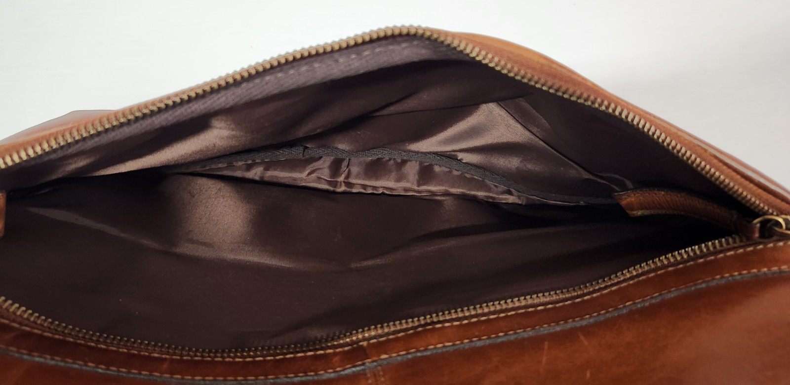 Wilsons Leather Camel Brown Messenger Laptop Computer Bag Briefcase