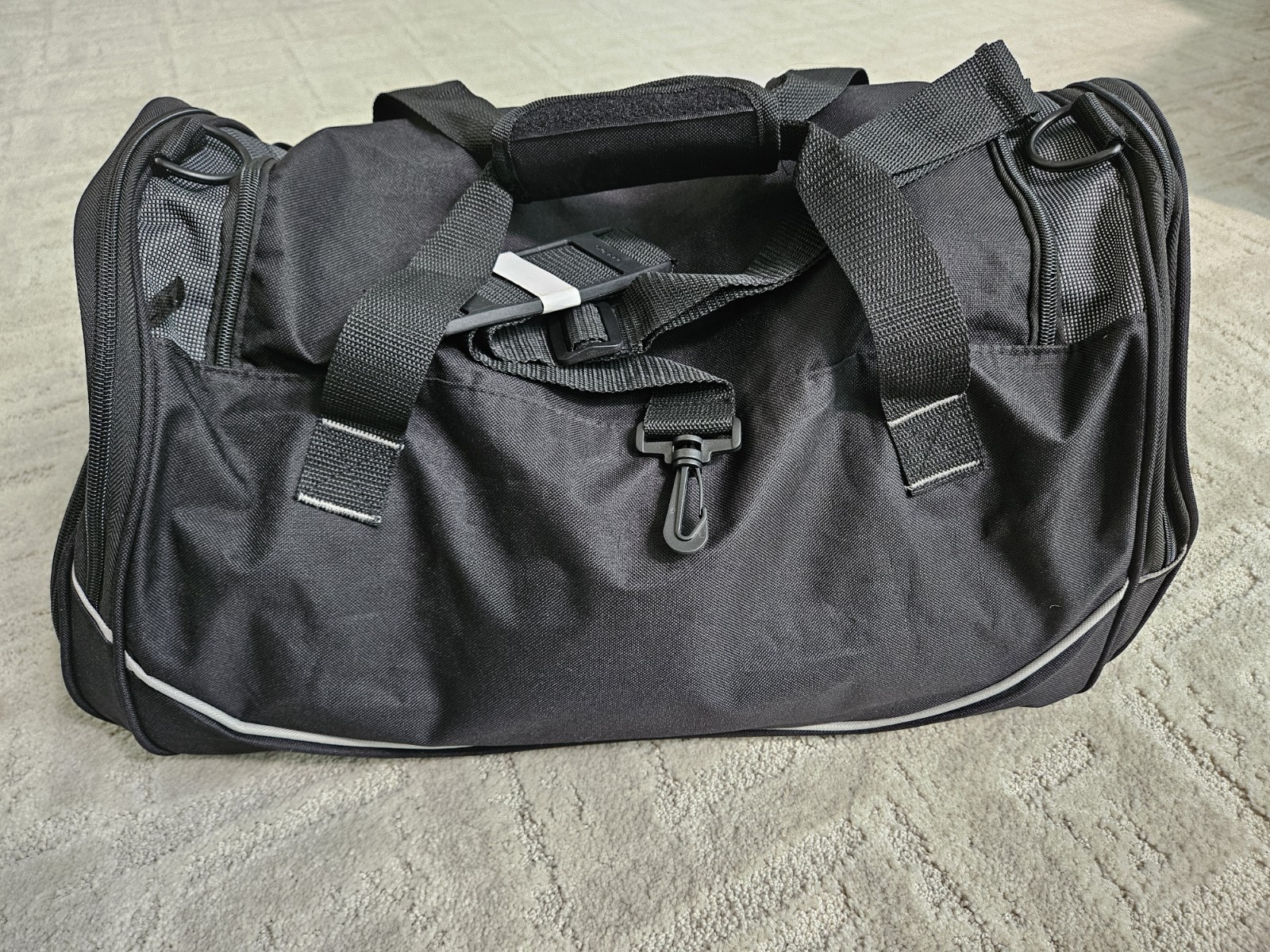 Leeds Hendrick Porsche Promo Duffle Bag Black Lightweight Nylon Gym Bag