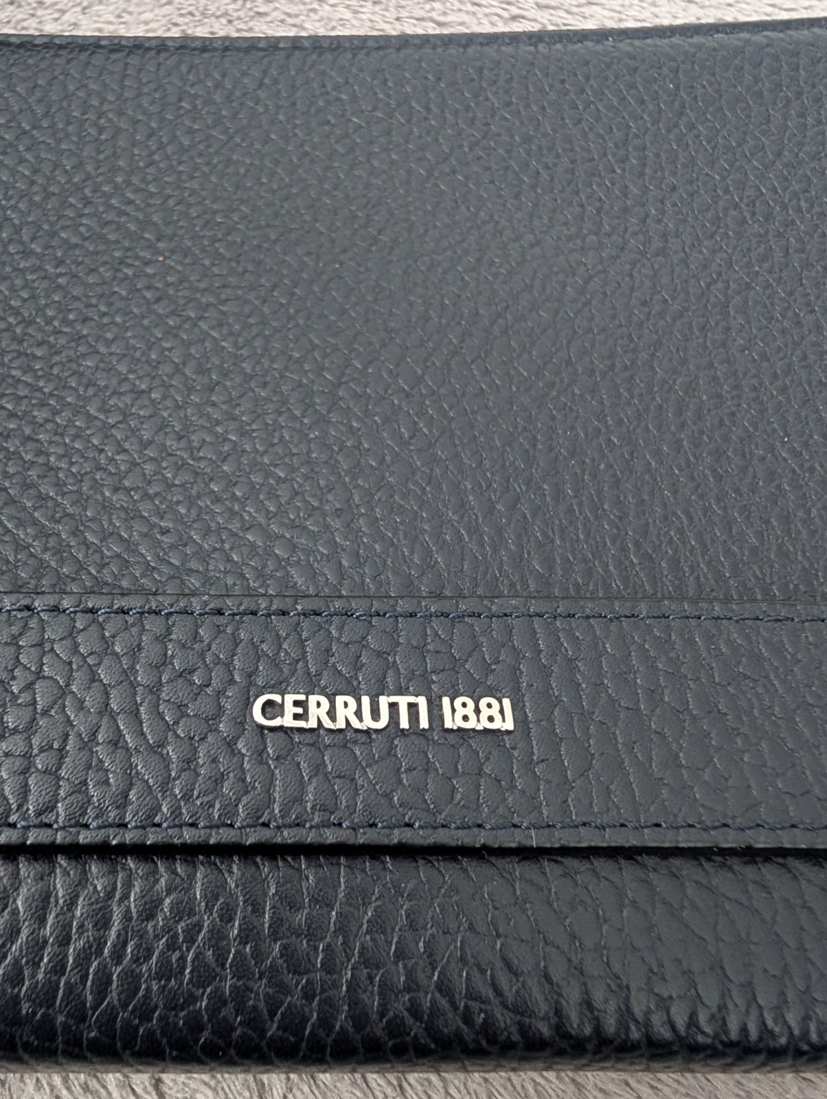 CERRUTI 1881 Navy Blue Leather Long Wallet Zippy Organizer Clutch Mens Bag Purse