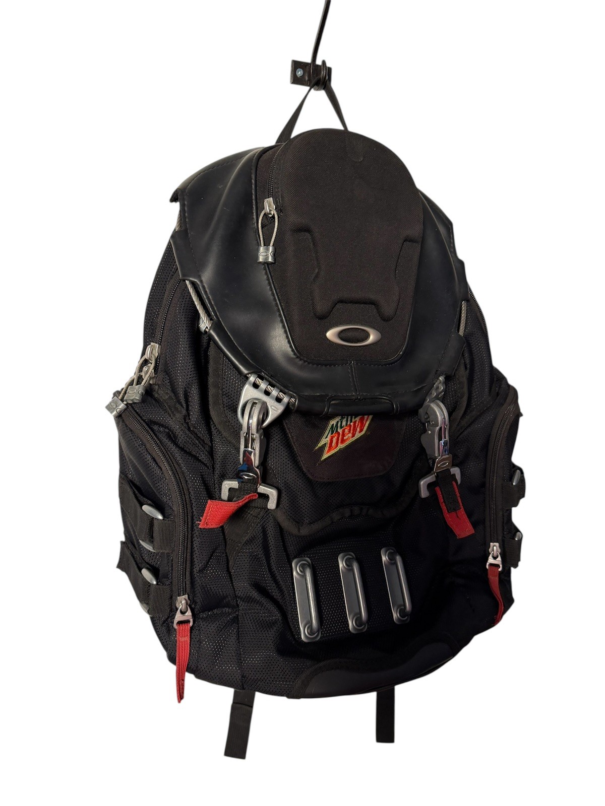 Oakley 34L Kitchen Sink Backpack Black Red Size XL Bag Utility MOUTAIN DEW RARE