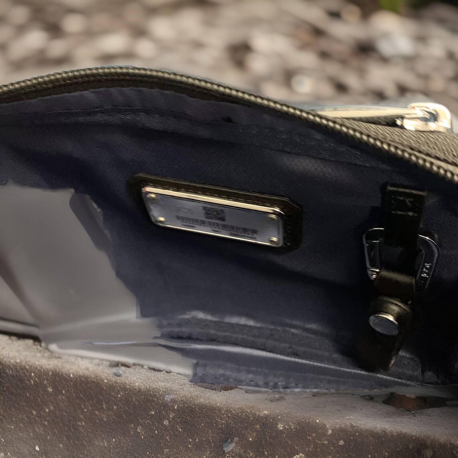 NEW-Tumi Arrive Messina Utility Pouch $495 Black
