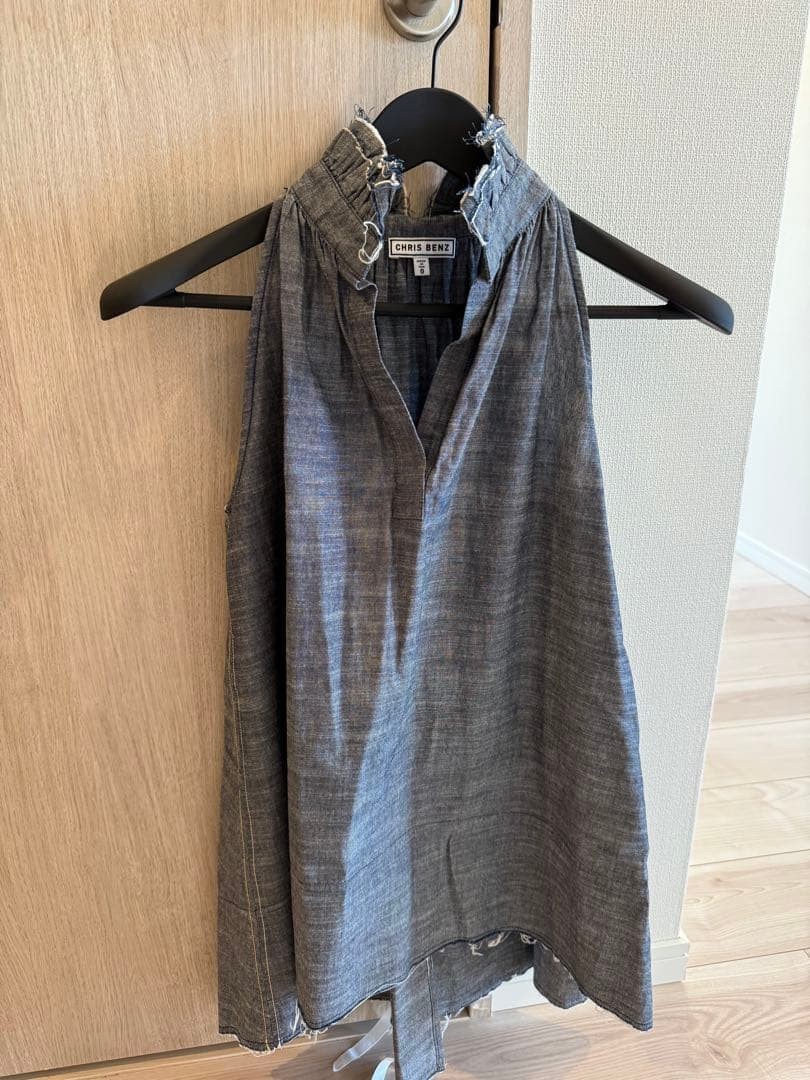 CHRIS BENZ Frill neck sleeveless blouse [0]