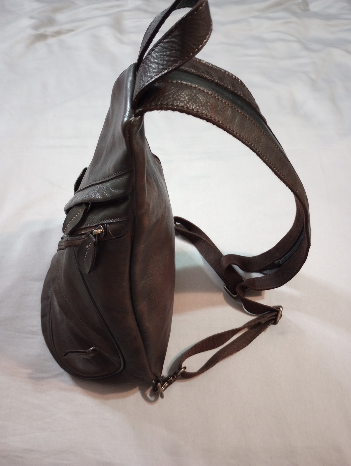 IVTG Genuine Leather Sling Bag Backpack Crossbody Chest Unisex