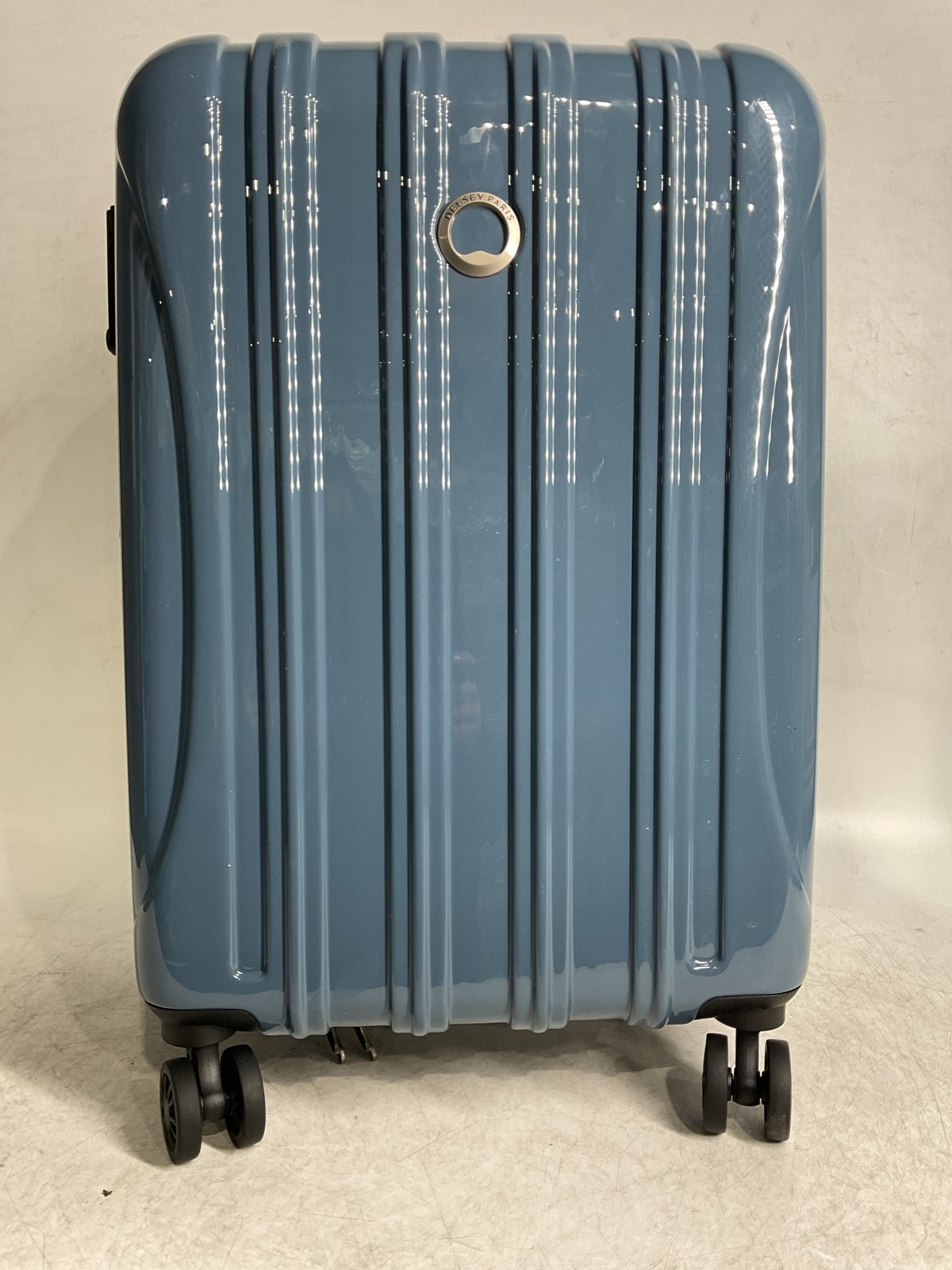 DELSEY Paris Helium Aero Hardside Expandable Luggage Spinner Wheels 21 Inch U3