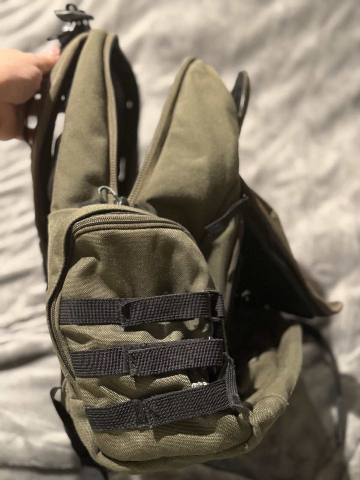 OAKLEY ICON 2.0 Backpack Large Army Camo Green Dark Brush Great Condition