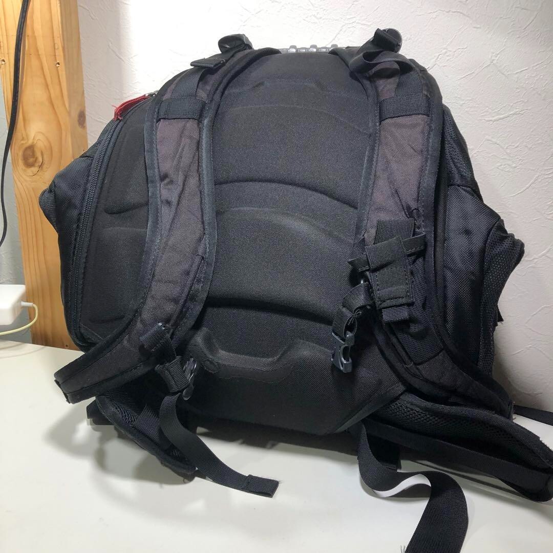 OAKLEY Kitchen Sink Backpack Nylon color Back size 30-39L fashion goods unisex
