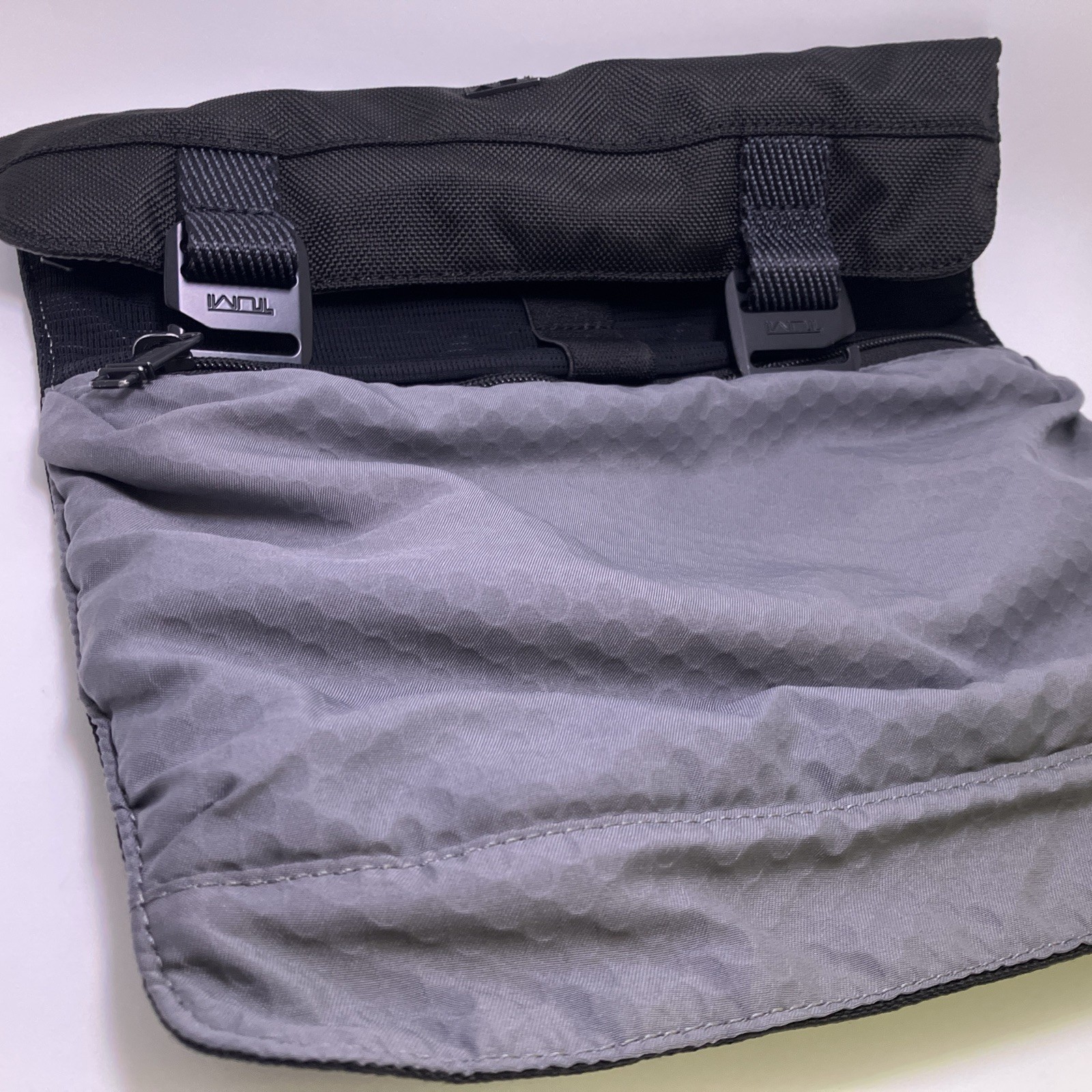 TUMI + Alpha Bravo Tech cable Organizer, , EDC, G Hook, Daisy Chain add on￼ ￼
