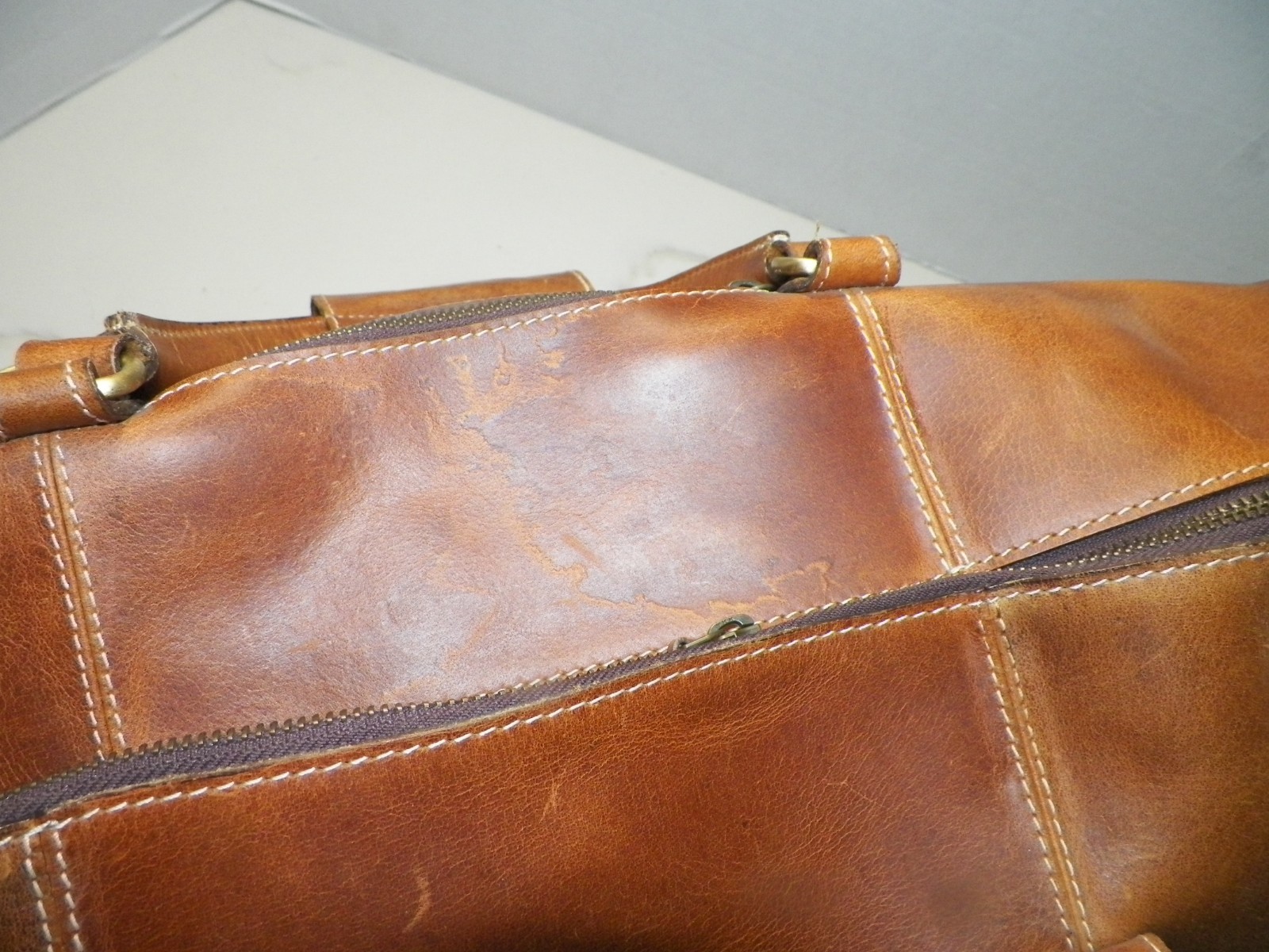 AARON LEATHER GOODS ZIP TOP DUFFLE BAG 20″