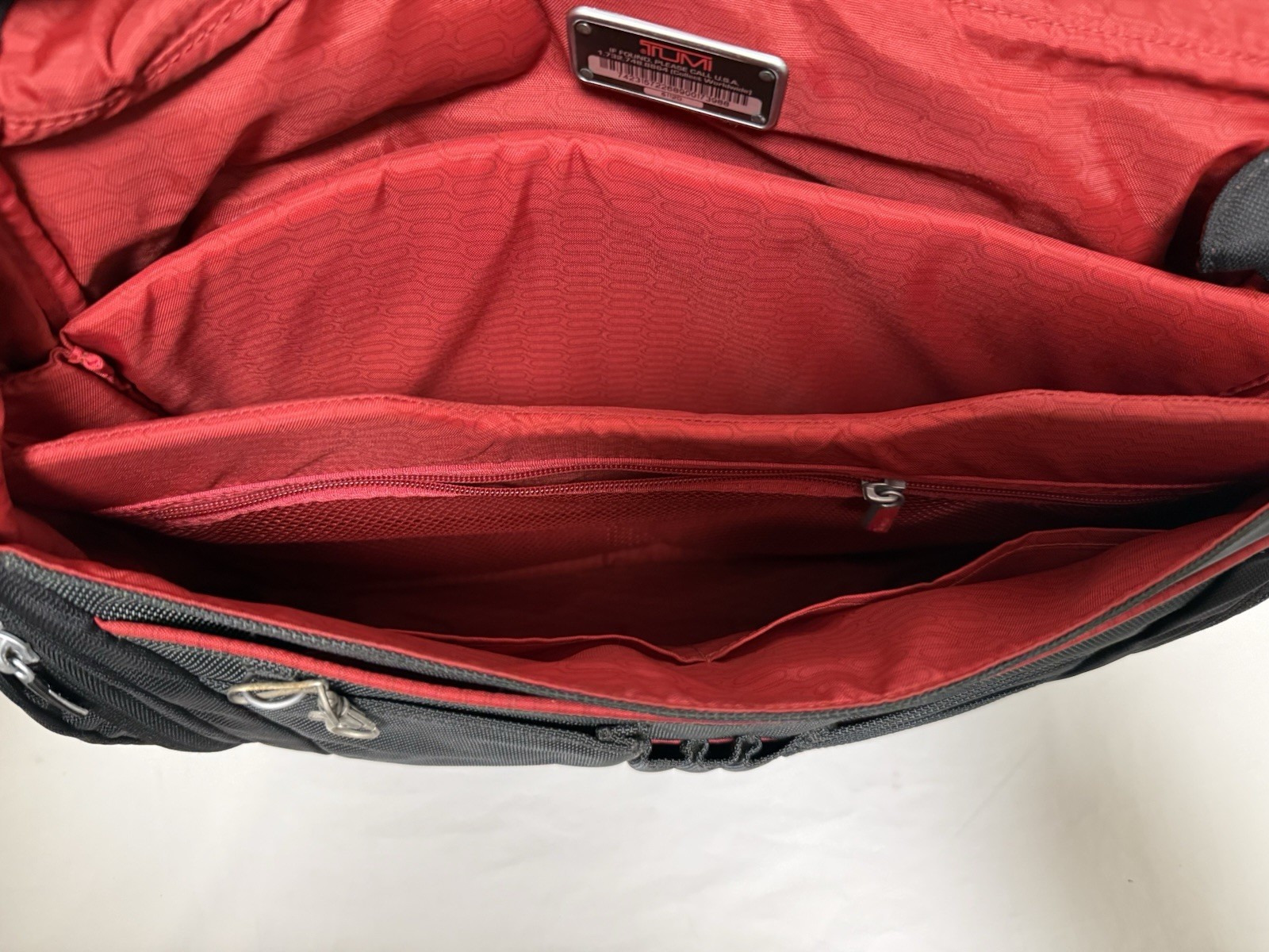 TUMI T-Tech Black Crossbody Laptop Messenger Business Travel Ballistic Nylon Bag