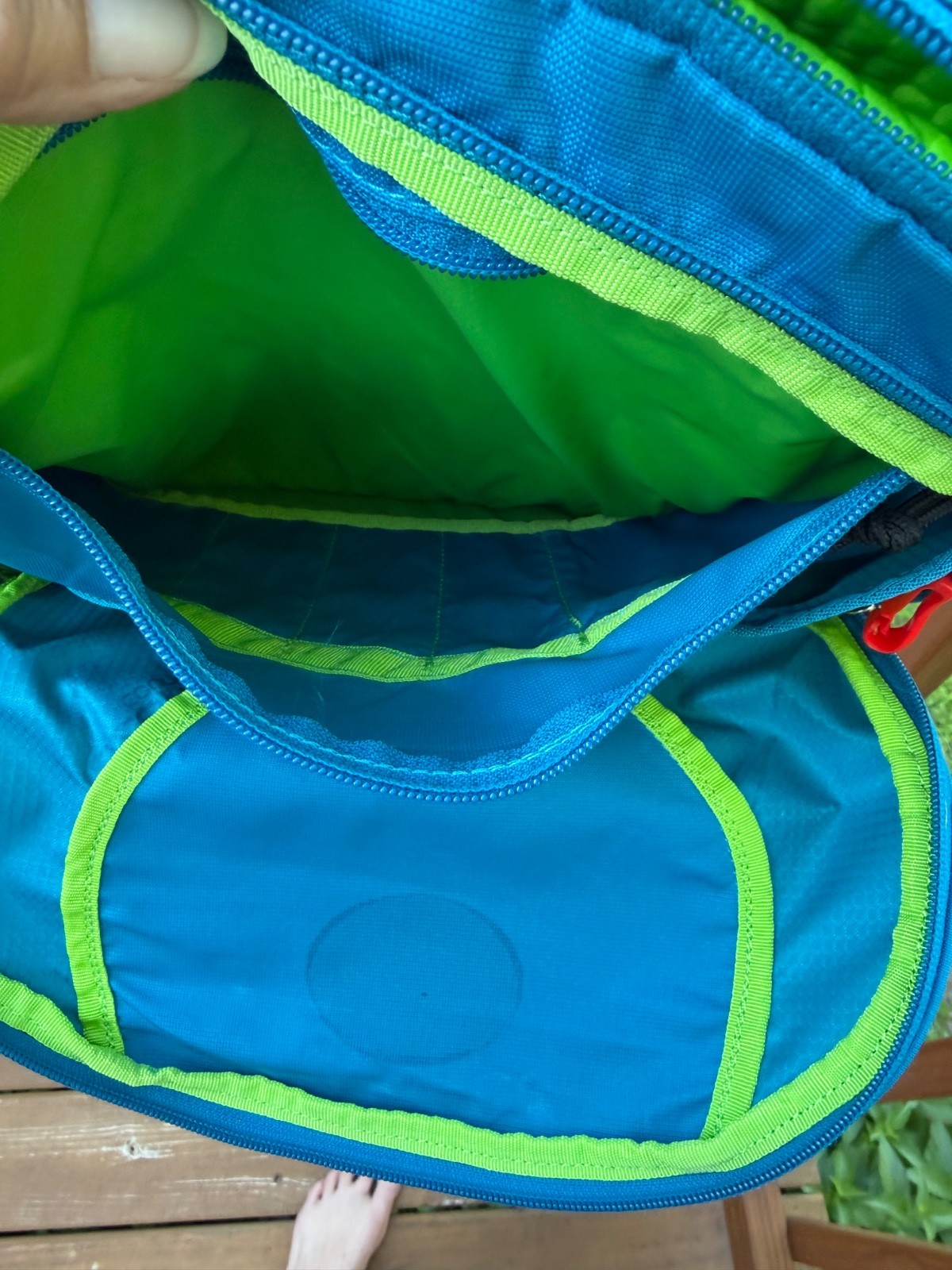 Osprey Ozone Courier Bag Summit Blue Laptop Messenger Bag Travel Carry-on 20 L