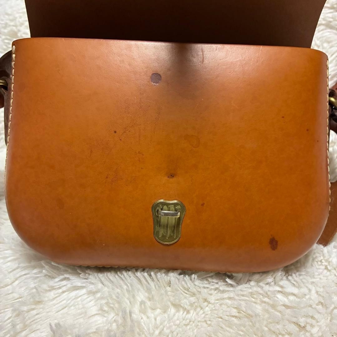 Brown Leather Shoulder Bag Flap Closure 24cm 9.4in Classic Style Strap 123cm
