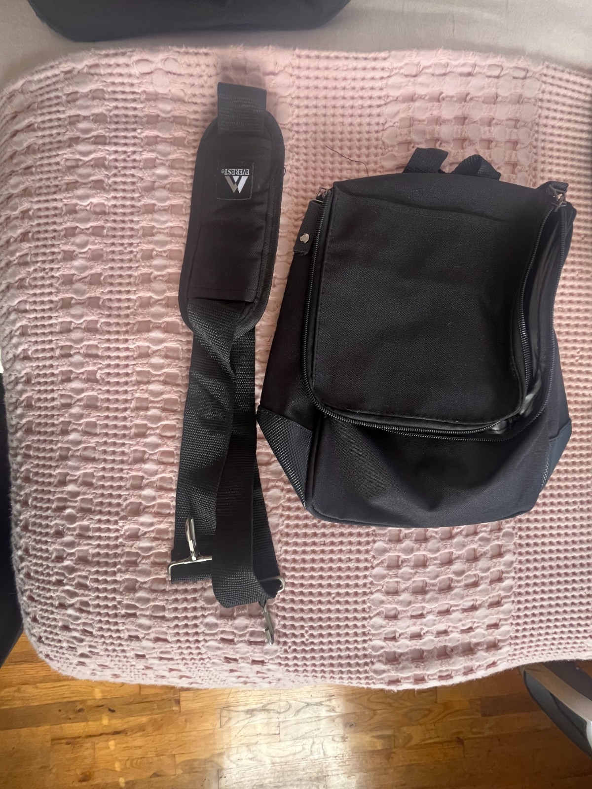 Everest Men’s Overnight / Weekend Black Travel Bag