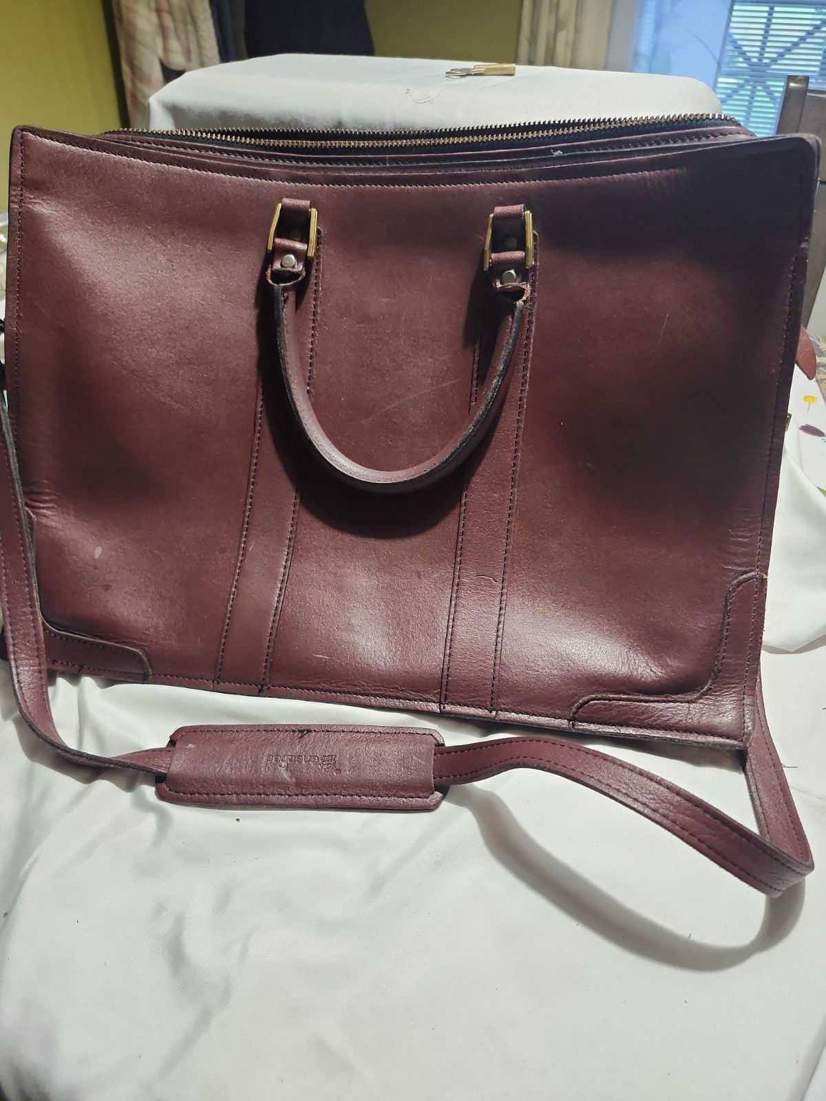 Vintage Pegasus Briefcase Brown Leather Made In USA 17.5 x 12 Inches VG