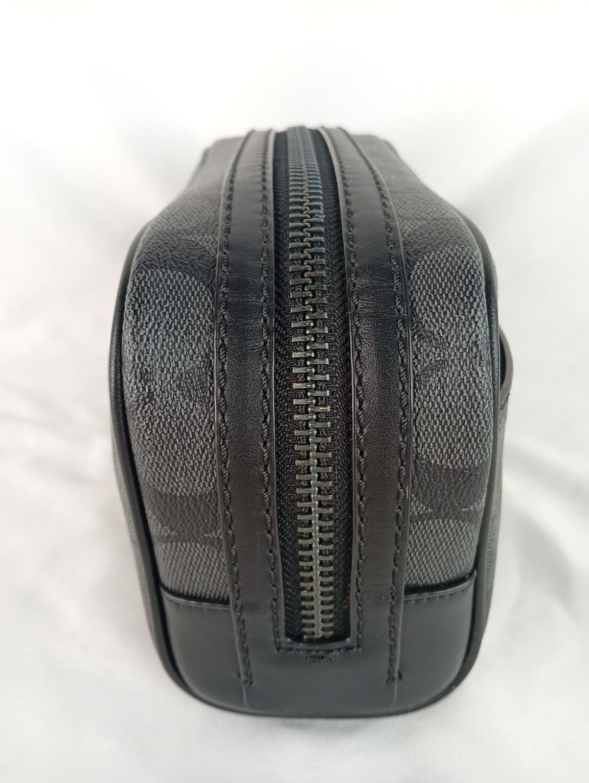 Pre-Owned Coach Signature Canvas Small Travel Kit Toiletry Bag Charcoal Black