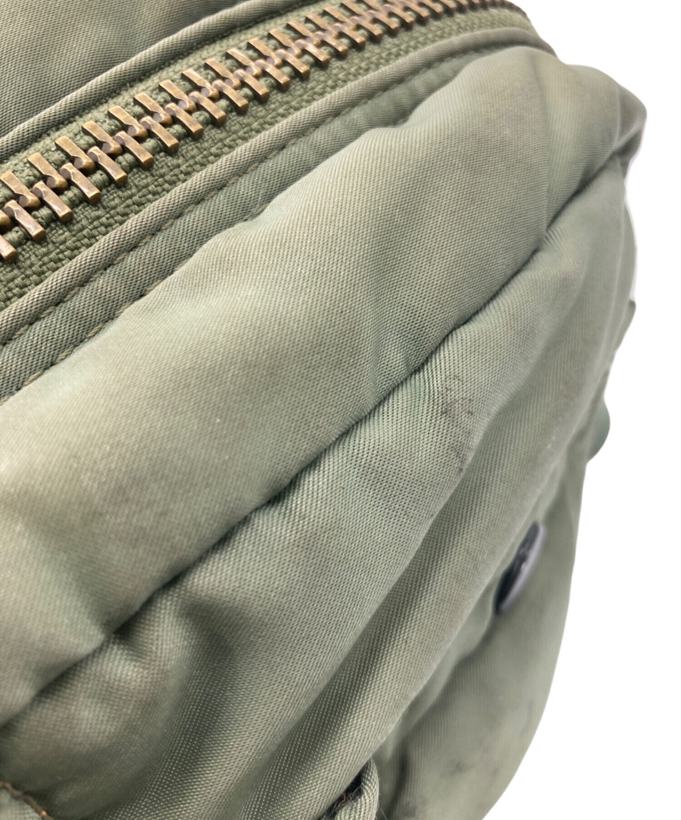 PORTER Nylon Khaki Crossbody Shoulder Bag Men Outer Pockets 28cm x 15cm 11cm