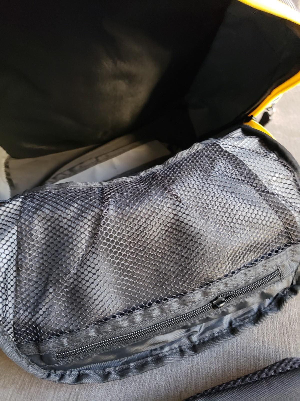 Vintage Microsoft Computer Laptop Backpack W/ Clip In Bag Grey Yellow READ DESC.