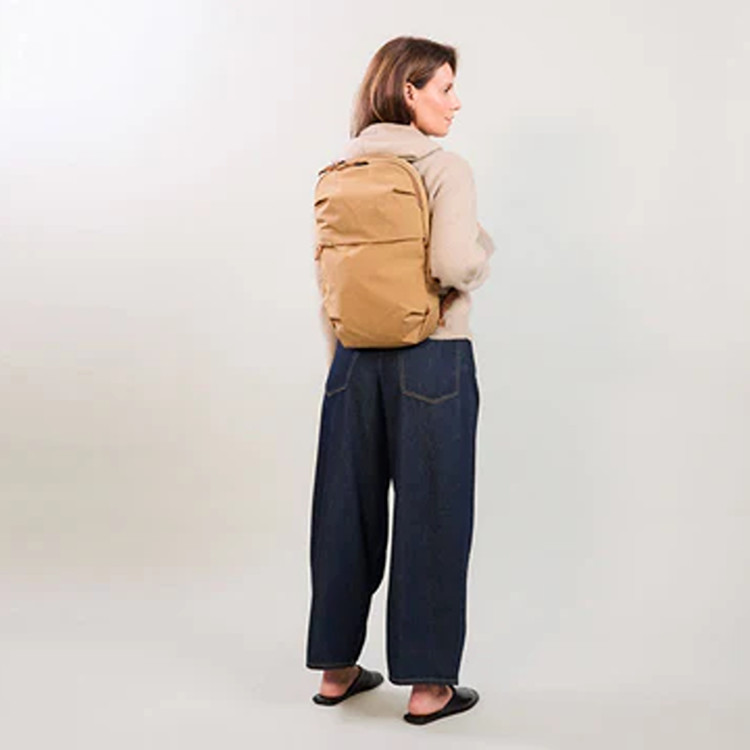 Pakt MODE Convertible Bag 14L Mojave
