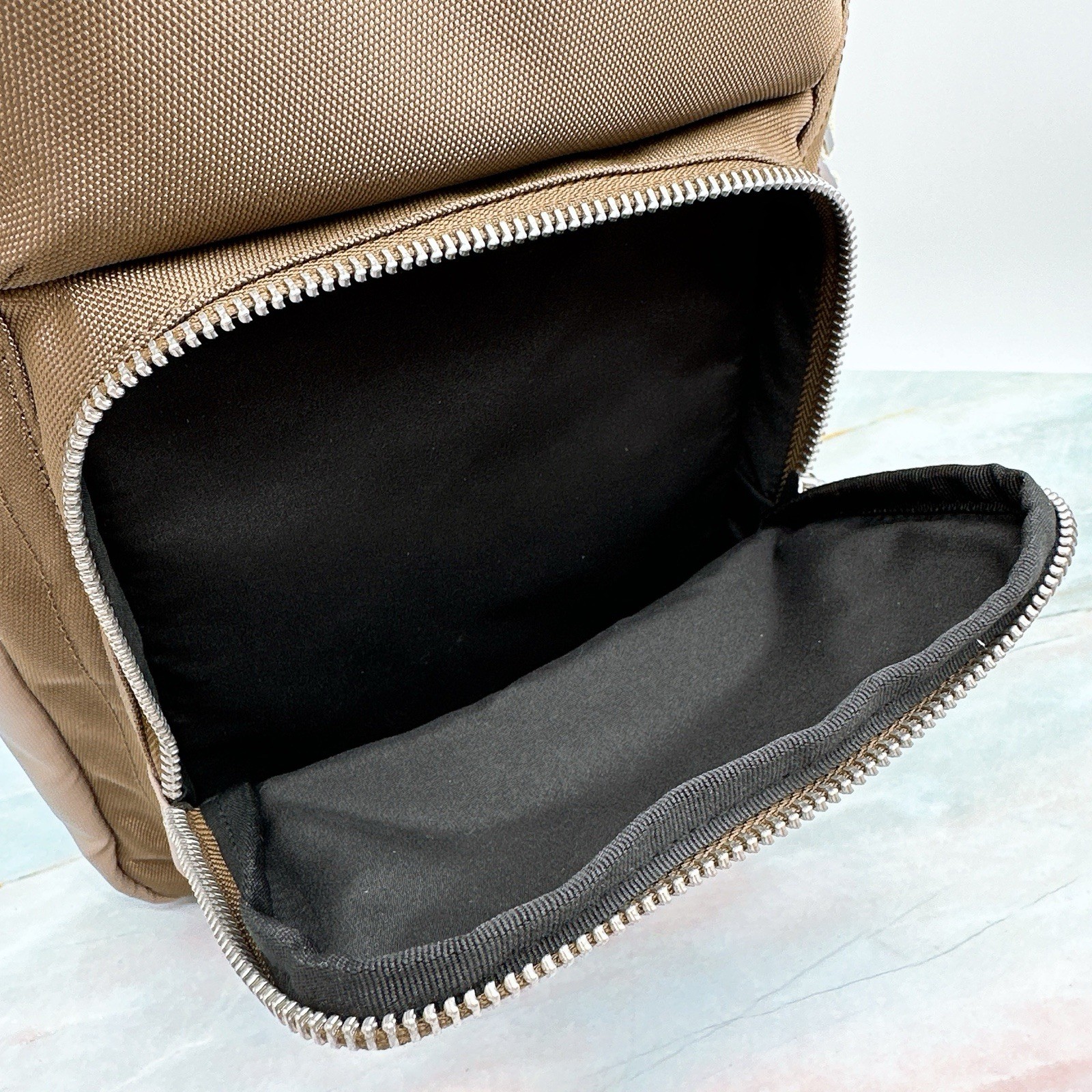 Calvin Klein Utility Sling Bag Unisex Military Style Backpack fanny Bag NWT