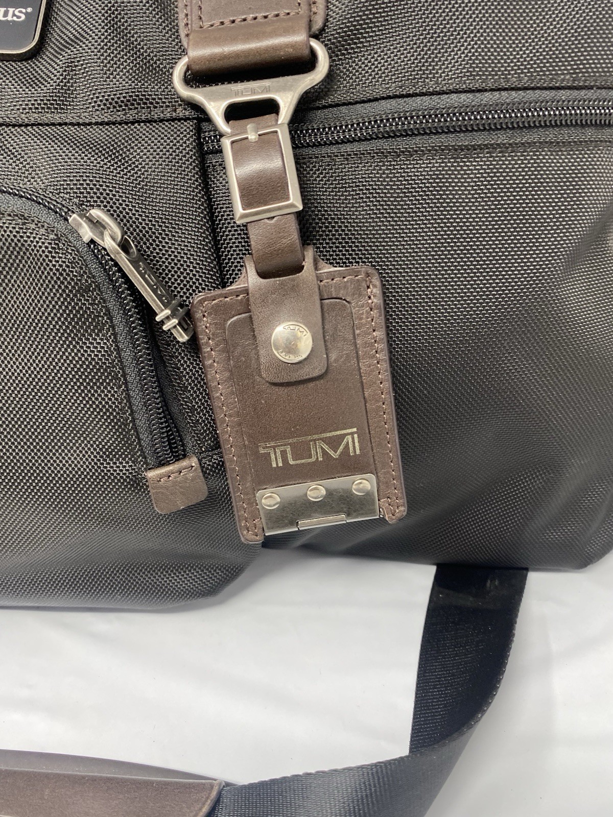 Tumi Alpha Bravo Dorado Convertible Duffel/backpack Black 21x12x12 Travel Gym