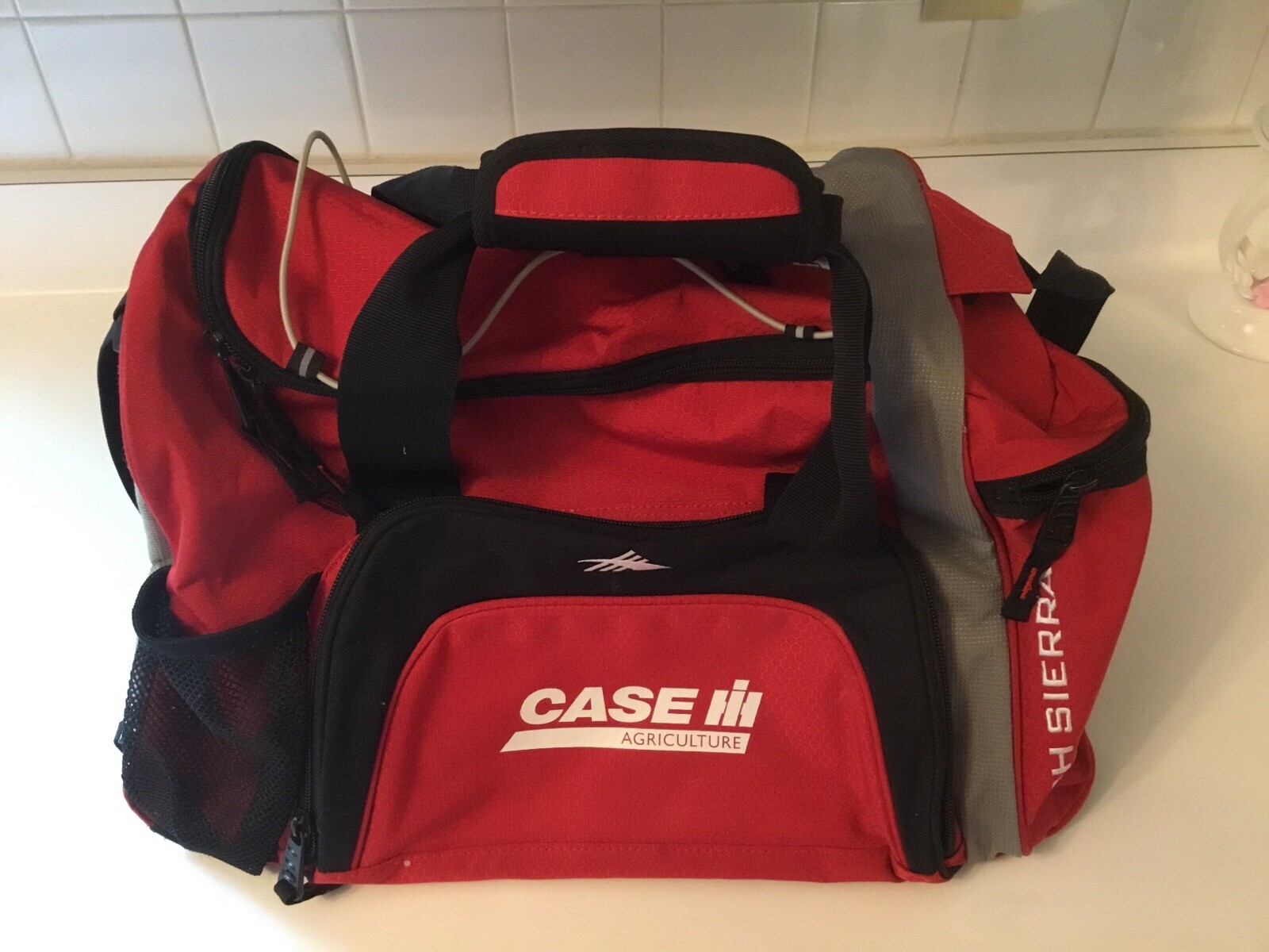 High Sierra 8050-80 22 in. Duffle Bag