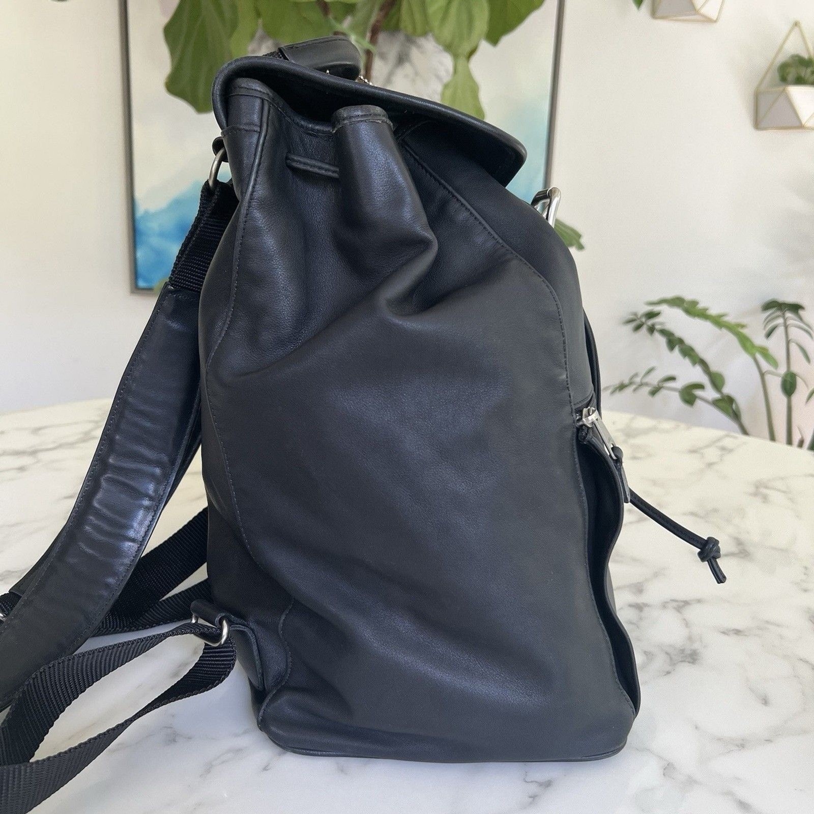 COACH Vintage Drawstring Buckle Backpack 0529 Black Leather Silver Nickel USA