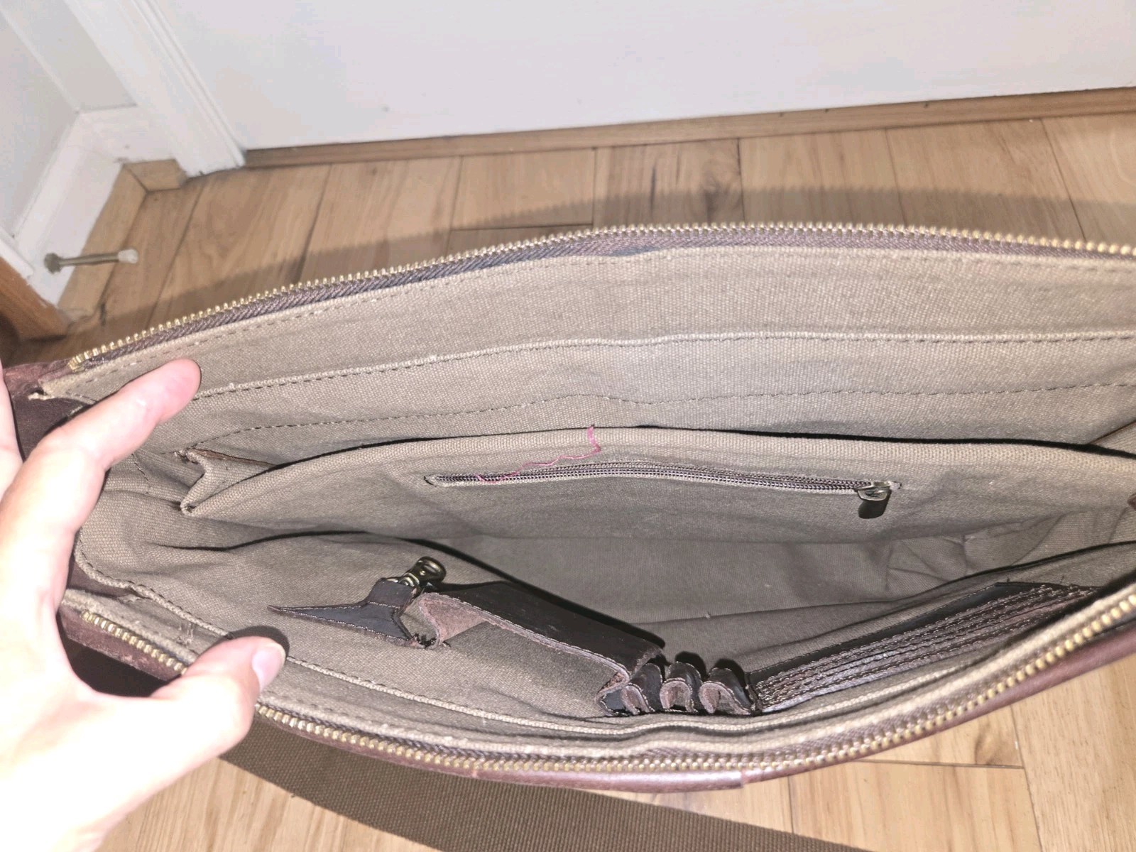 Buffalo Jackson Trading Company Leather Laptop Bag Shoulder Messenger Brown Work