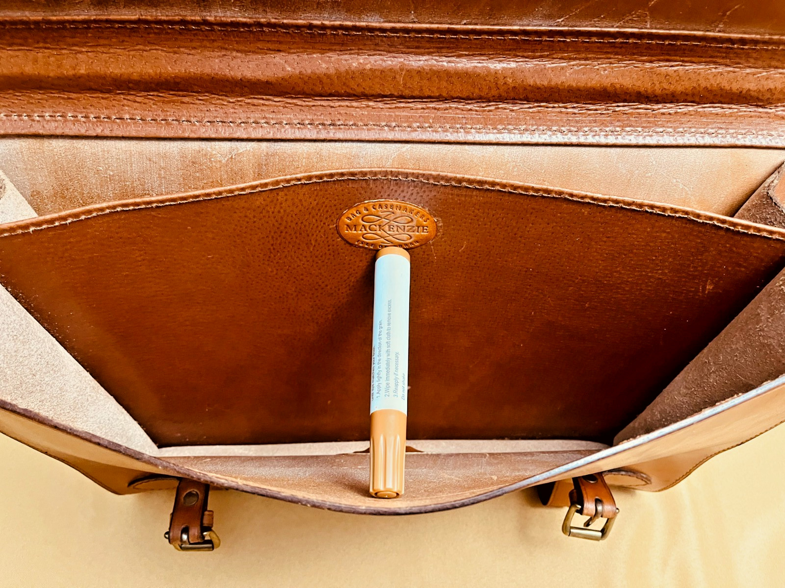 MACKENZIE “OFFICERS” Tan Bridle Leather Briefcase / Messenger Bag – SCOTLAND