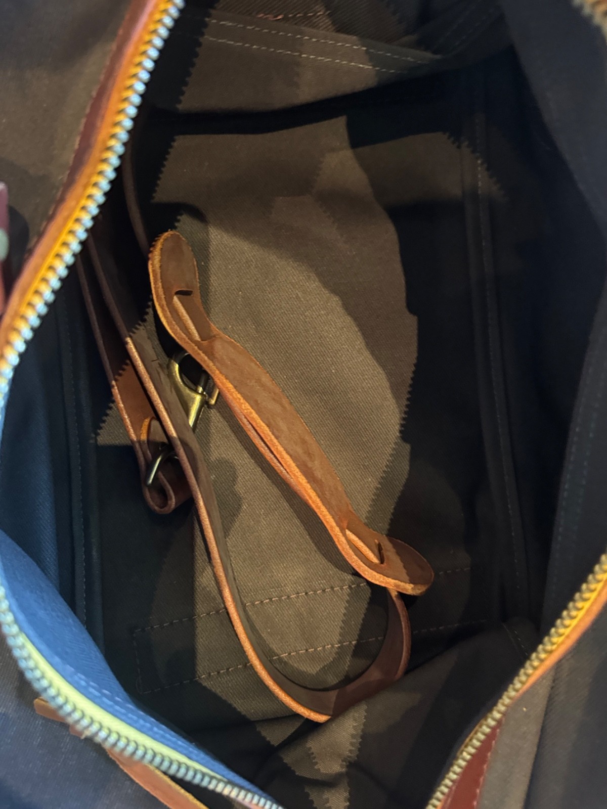 Filson x Chris Stapleton Traveller Medium Duffle Bag NWT #20265079 USA Cinder