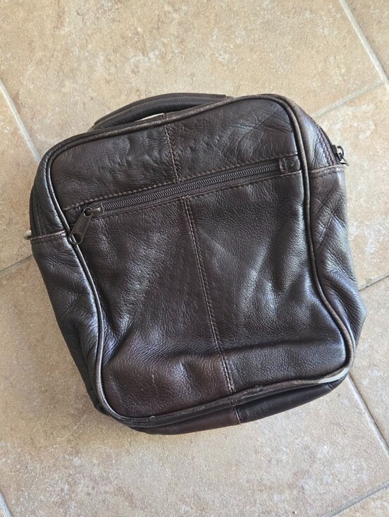 Vintage Wilsons Leather Brown Satchel Bag Carrying Case Toiletries Travel Work
