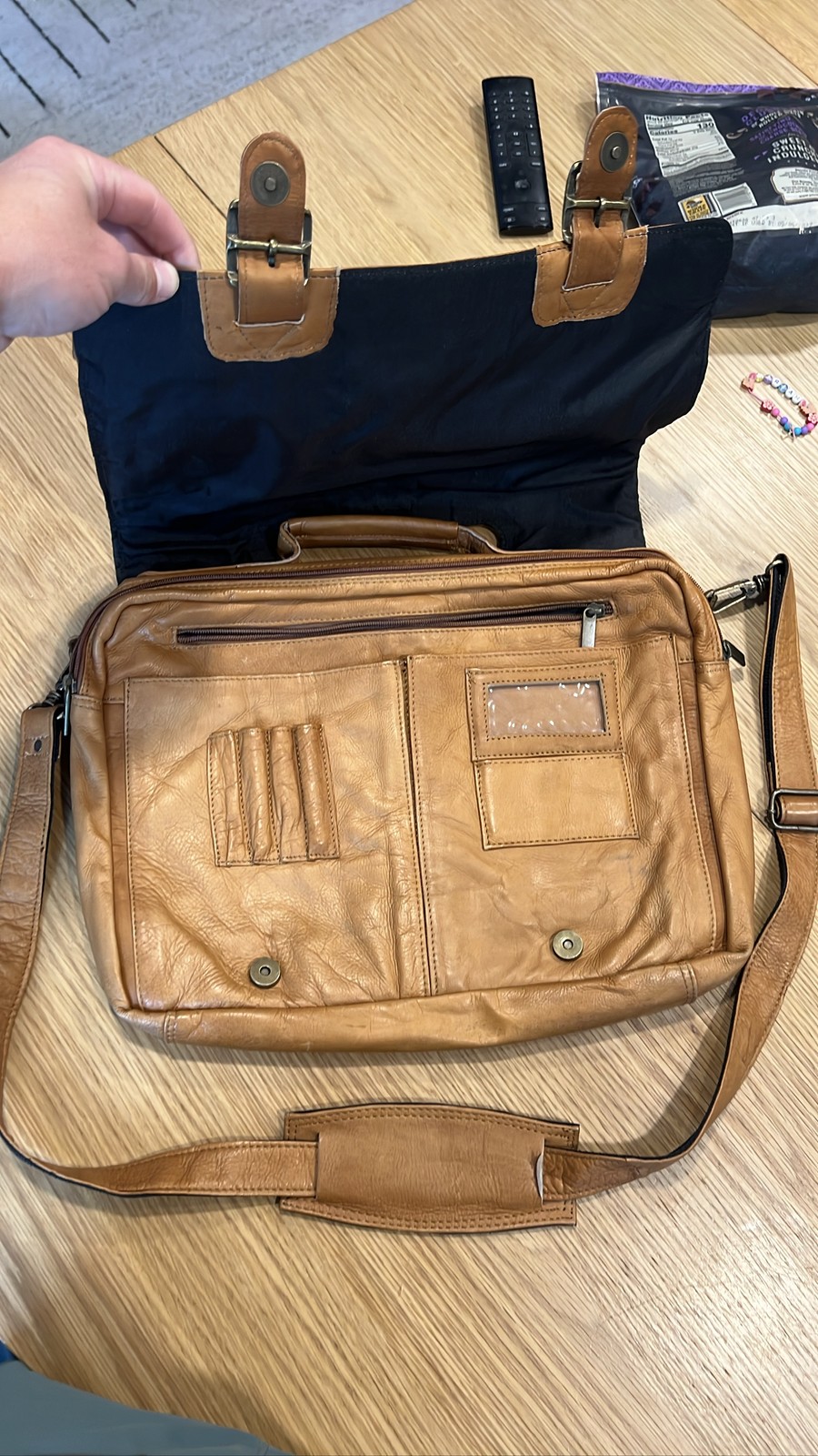 PGA Professional Leather Messenger Bag Tan Shoulder Laptop Briefcase