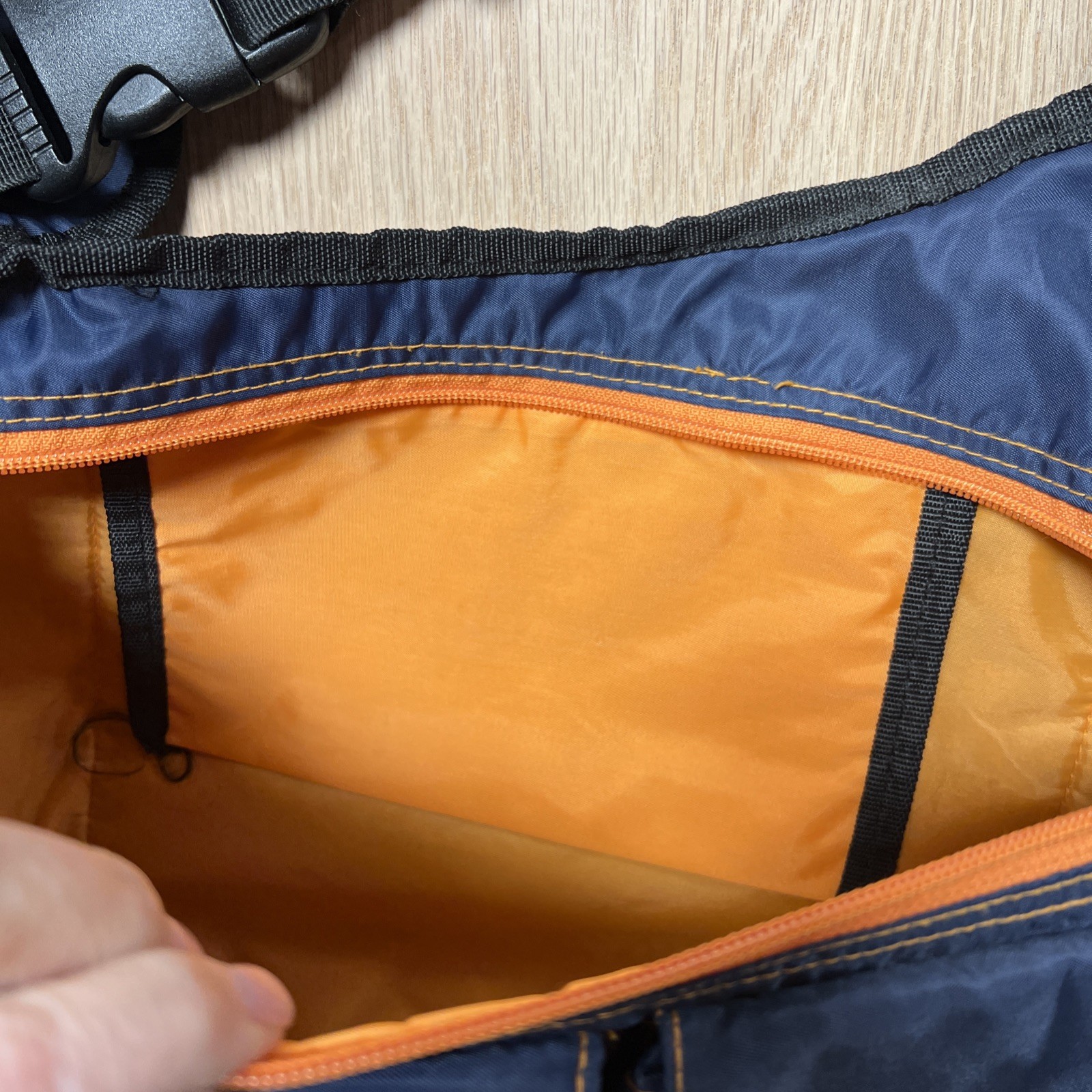 Silver Medium Messenger Bag – Blue/Orange Shoulder Strap And Waist Belt