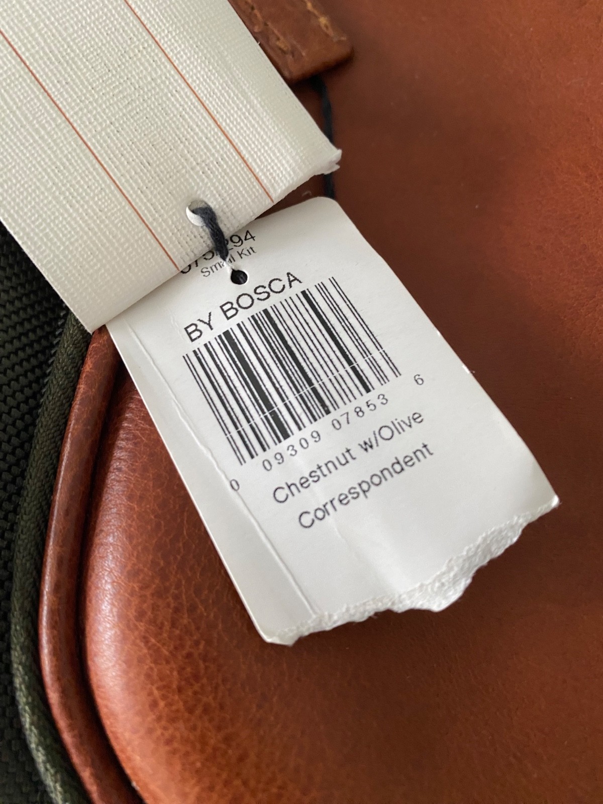 New Bosca Correspondent Small Kit Toiletry Bag Chestnut Leather Olive NWT
