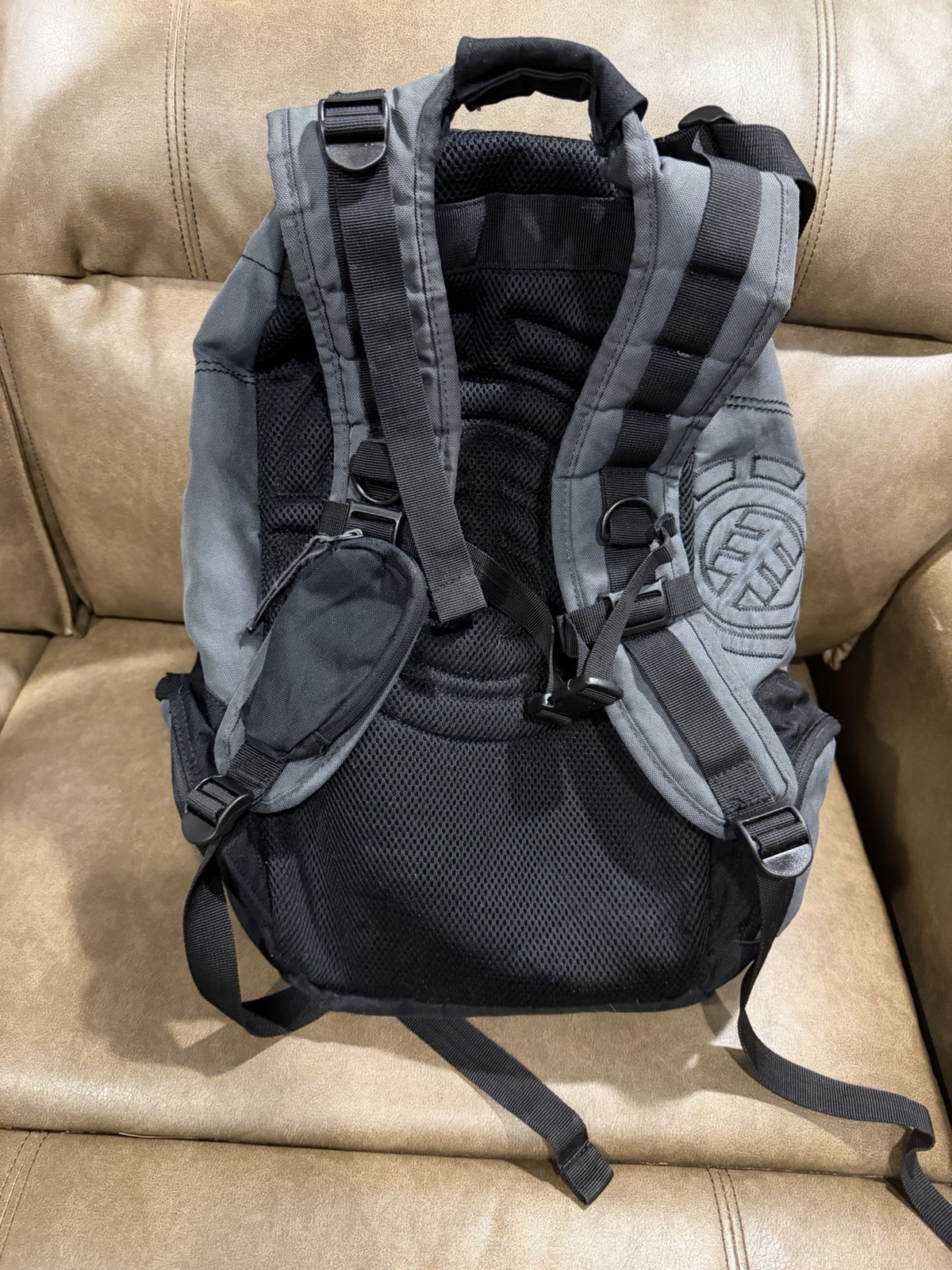 Element Black/Gray Logo Backpack Padded Pockets Zip Buckle Mojave