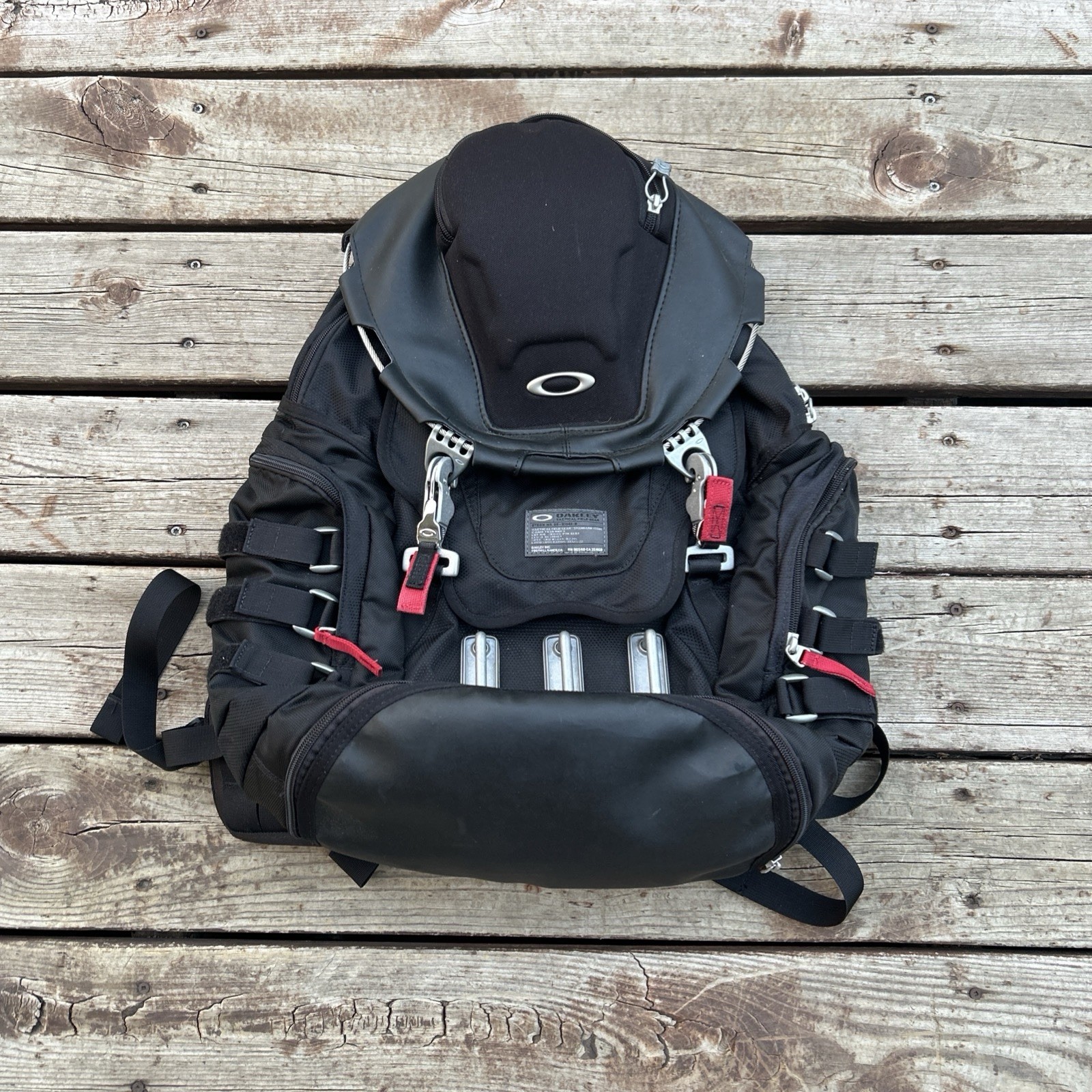 Oakley Kitchen Sink Tactical Field Gear Backpack Stealth Black Daypack Hiking