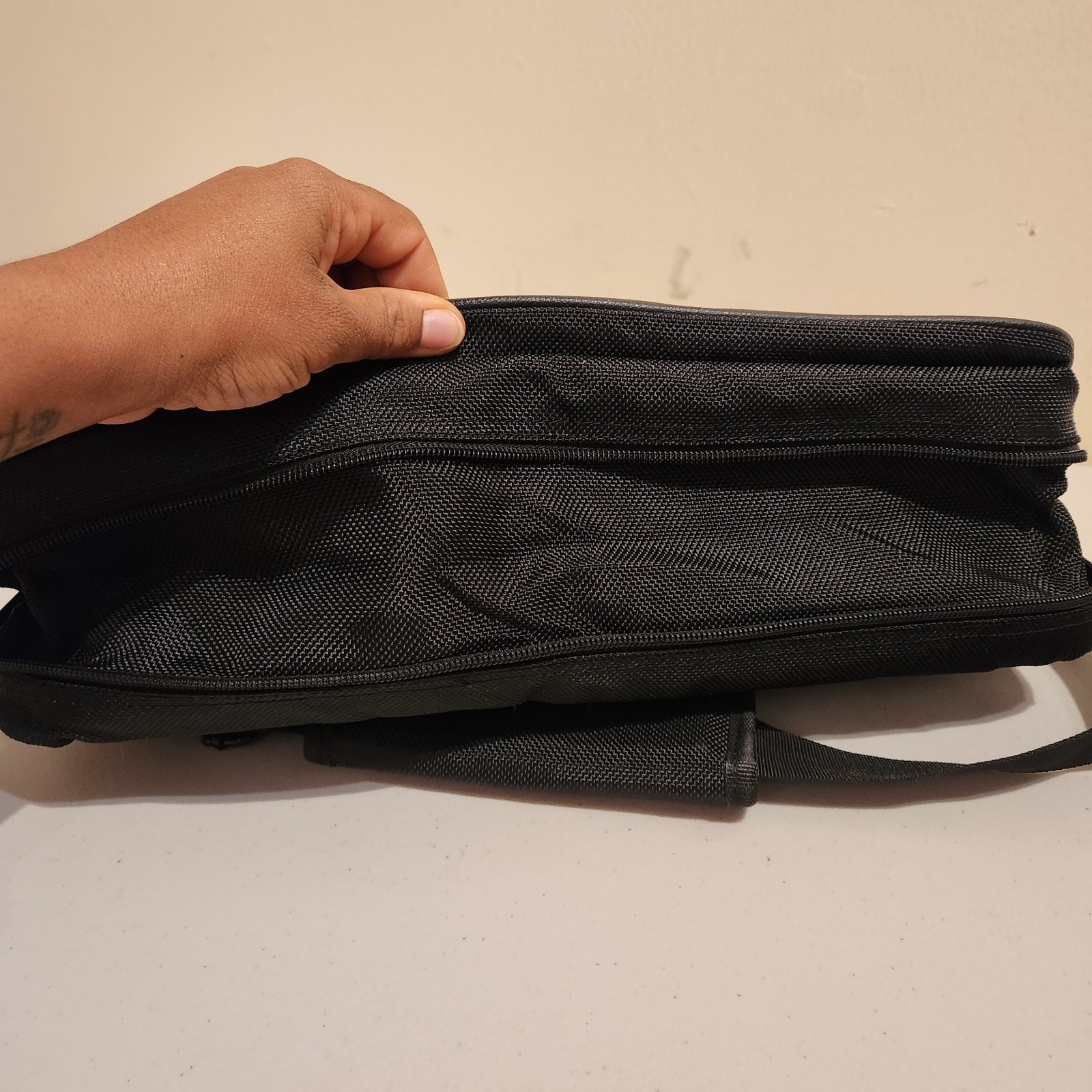 United Colors Of Benetton Men’s Black Faux Leather Briefcase Travel Laptop Bag
