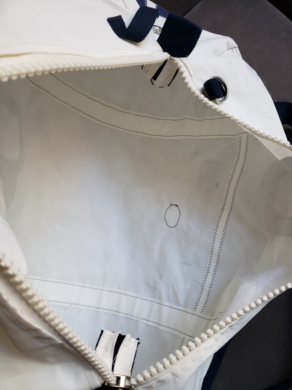 Quba Sails Sailcloth Barrel LARGE Duffle Bag RARE! Cutty Sark Scotch Whiskey