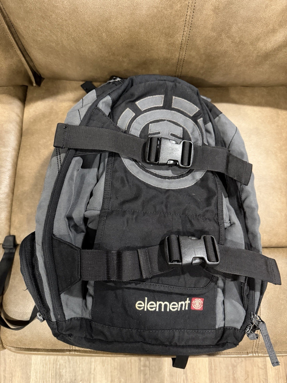 Element Black/Gray Logo Backpack Padded Pockets Zip Buckle Mojave