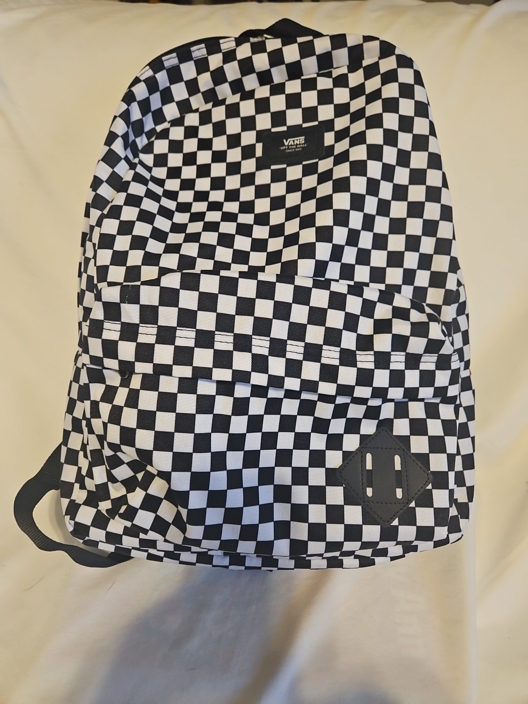 NWOT Vans Old Skool Large Men’s. Backpack – Checkerboard