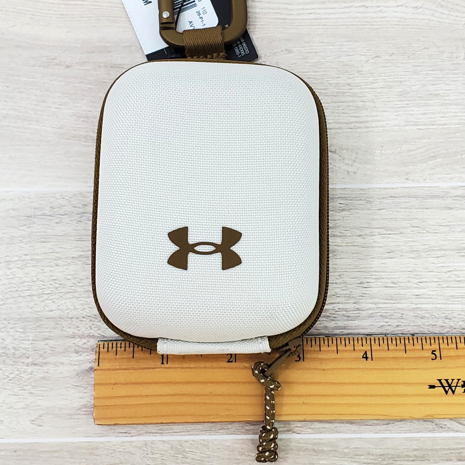 Under Armour UA Contain Micro Case Brown Carabiner Clip Travel Bag ID Ear Buds