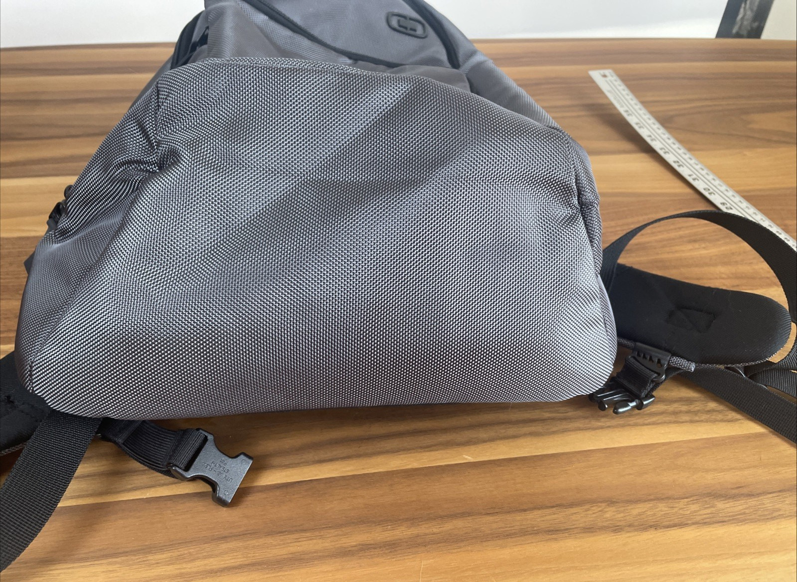 OGIO Ace Backpack 17” Laptop Pack-Tablet Sleeve Metallic Gray Padded Back