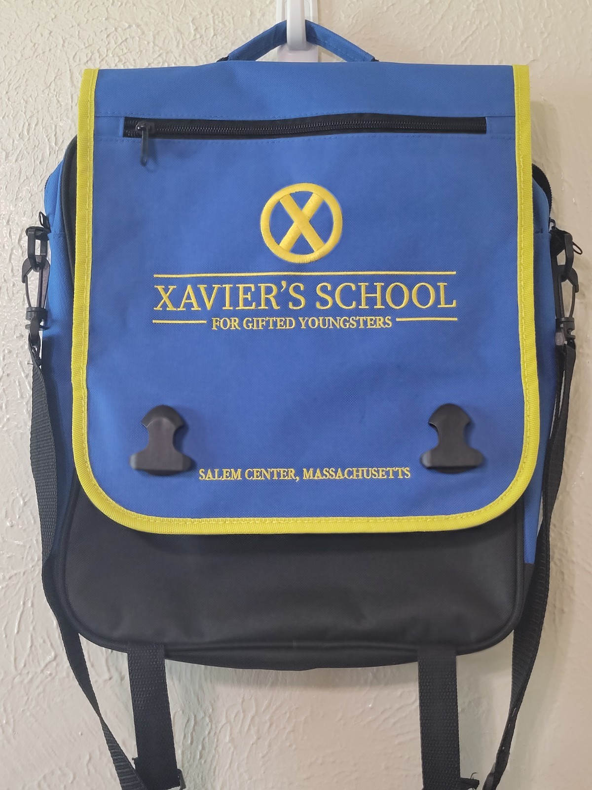 X-Men Xavier’s School For Gifted Youngsters Messenger Bag Marvel Loot Crate 2019