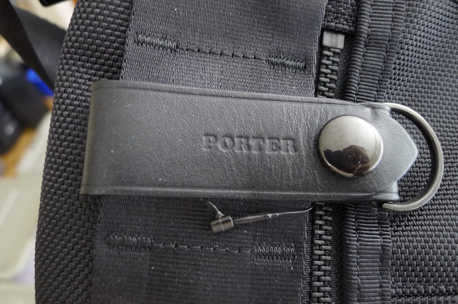 Porter Heat Messenger bag new with tag size Large US seller