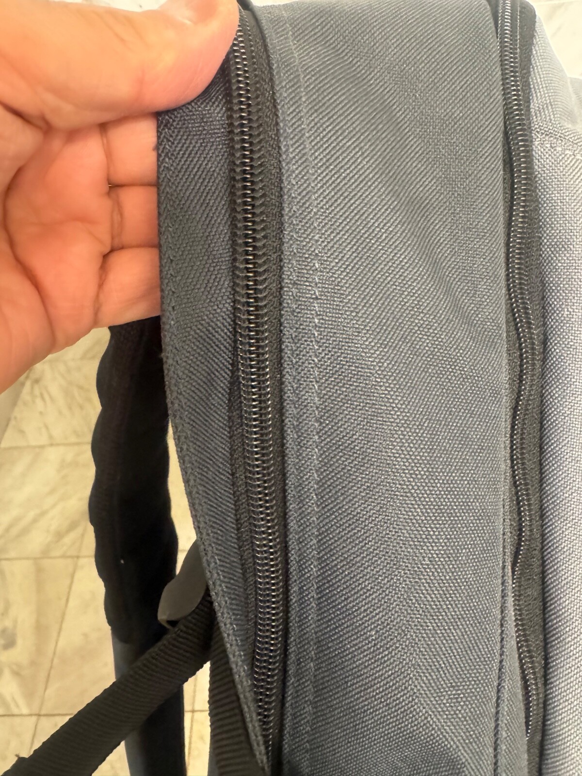 NIKE Hawhort 2.0 EXPANDABLE Gray Polyester BACKPACK lumbar support