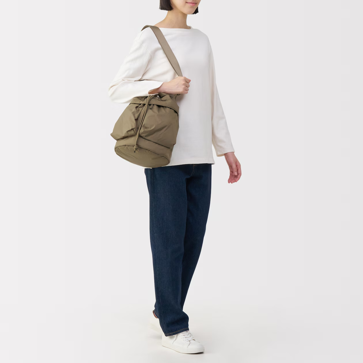 MUJI Water-Repellent Padded Drawstring Bag 11-Litter Crossbody Unisex NWT