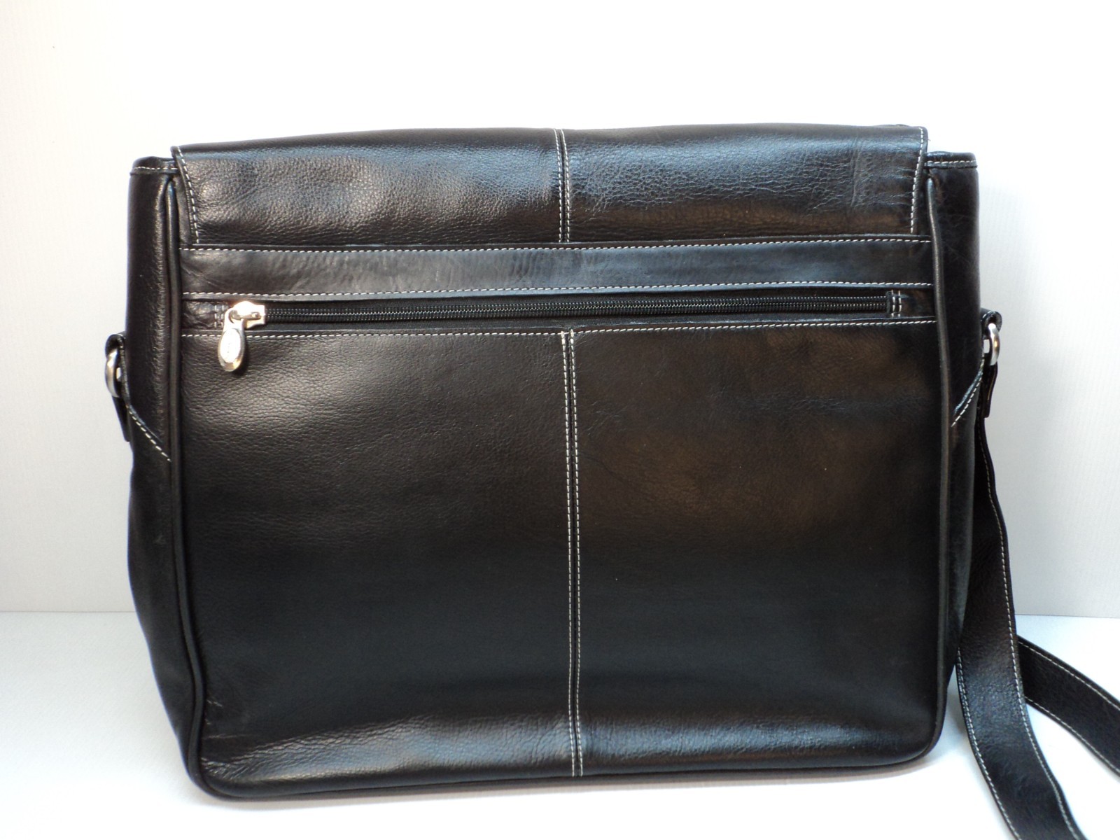 McKlein 13.3″ Leather Laptop Tablet Messenger Bag, Black w/Magnetic Flap Closure