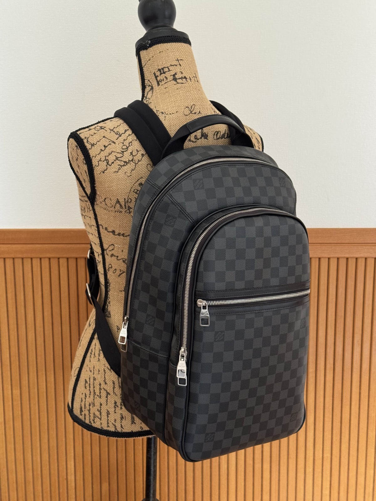 LOUIS VUITTON Michael Backpack N58024 Damier Graphite Canvas Men’s Bag BA3156