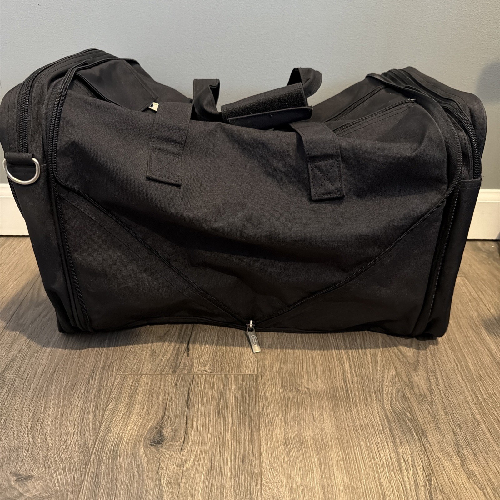 Land Rover Black Sports Travel Duffle Bag
