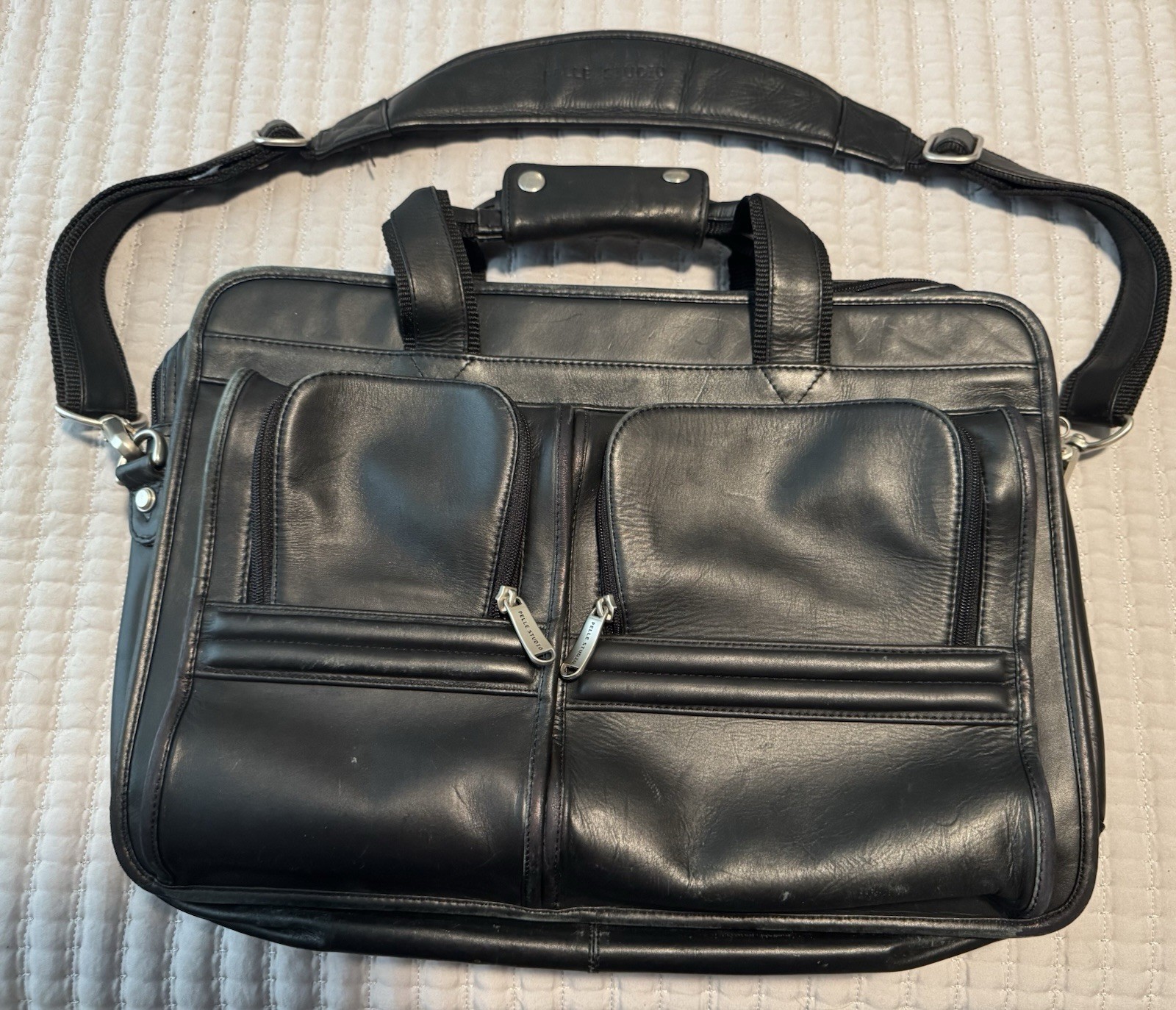 Wilson’s Leather Pelle Studio Black Briefcase Messenger Bag with Pockets & Strap