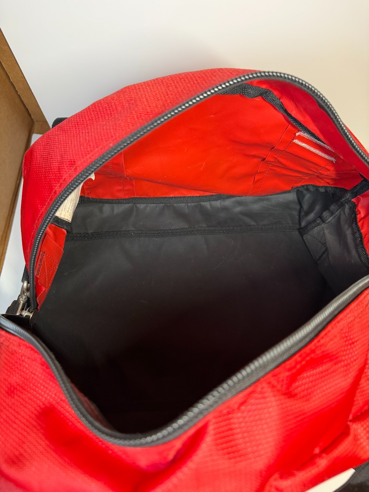 NEW OGIO w/Coor Light Logo Half Dome Duffle Bag /Gym Shoulder Strap Audio Pocket