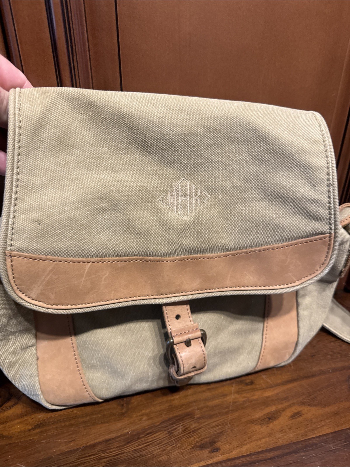 Vintage LL Bean Beige Canvas Leather Buckle Crossbody Shoulder Bag 13 x 3 x 9 in